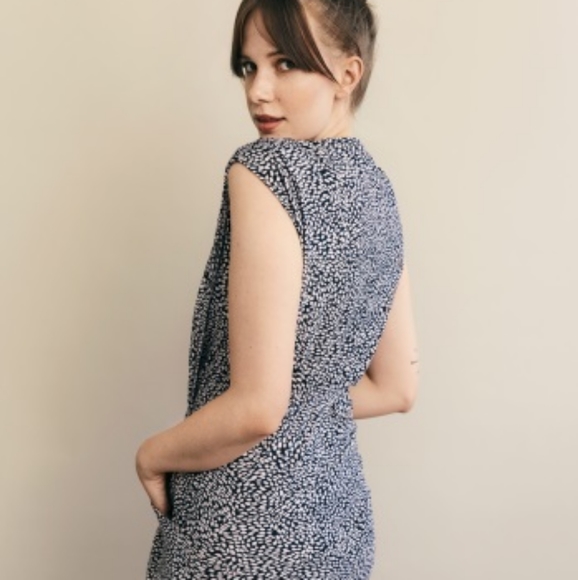 XL BOOB, The Midnight Misty Nursing Dress, Midnight Blue Print NWT - Picture 2 of 16